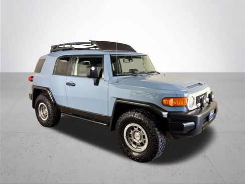 Used 2014 Toyota FJ Cruiser 4WD w/ Trail Teams Ultimate Edition image 4