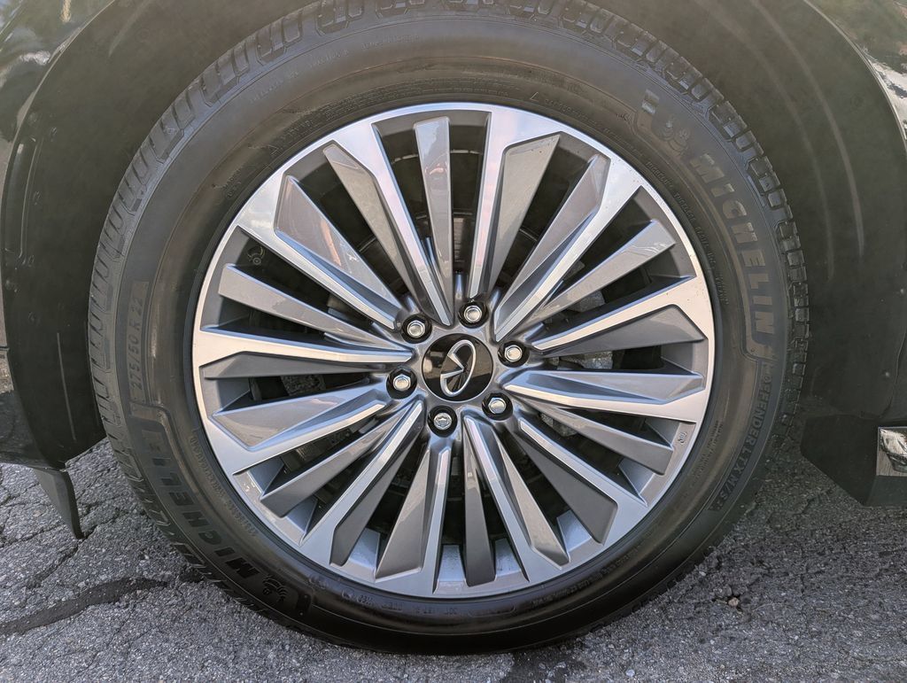Used 2025 INFINITI QX80 Luxe AWD/4WD image 42