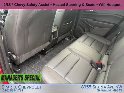Used 2024 Chevrolet Trax RS FWD image 13
