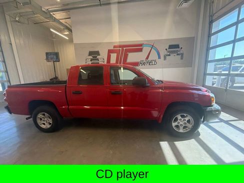 Used 2005 Dodge Dakota SLT RWD image 3