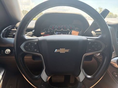 Used 2017 Chevrolet Tahoe LT w/ Luxury Package AWD/4WD image 25