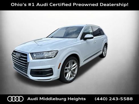 Used 2017 Audi Q7 3.0T Prestige AWD/4WD image 2