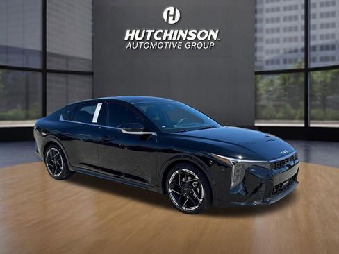 New 2026 Kia K4 GT-Line image 1