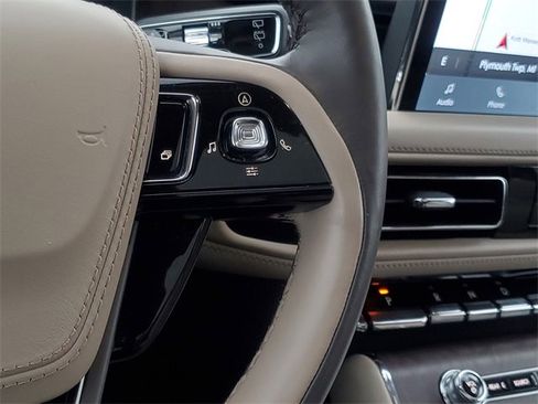 Certified 2024 Lincoln Aviator Reserve w/ Equipment Group 201A image 20