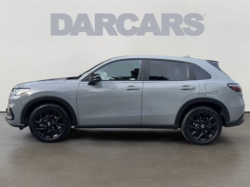 Used 2024 Honda HR-V Sport image 4