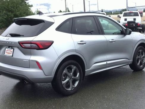 Used 2024 Ford Escape ST-Line image 8