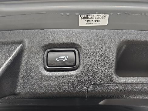 Used 2022 Hyundai Santa Fe Limited AWD/4WD image 16