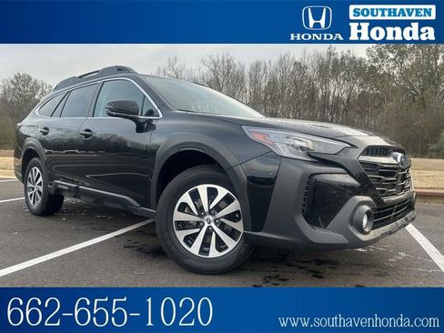 Used 2024 Subaru Outback Premium image 1