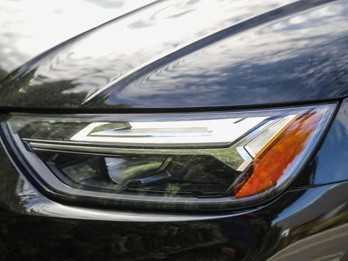 Used 2021 Audi Q5 Premium Plus image 7