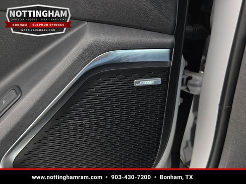 Used 2024 Chevrolet Traverse Z71 w/ Enhanced Driving Package AWD/4WD image 29