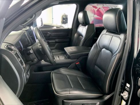 Used 2023 RAM 1500 Limited w/ Body Color Bumper Group image 10