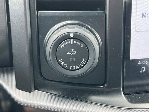 New 2025 Ford F150 Lariat w/ Equipment Group 501A Mid image 16