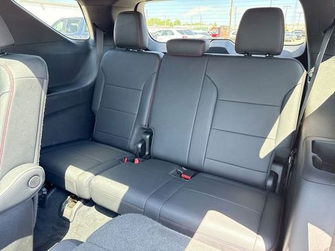 Used 2024 Chevrolet Traverse RS w/ LPO, Floor Liner Package FWD image 24