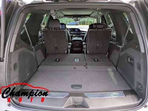 Used 2021 Cadillac Escalade Sport w/ Driver Assist Tech Package AWD/4WD image 15
