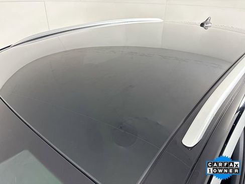 Used 2022 Volkswagen ID.4 Pro S w/ Gradient Package image 21