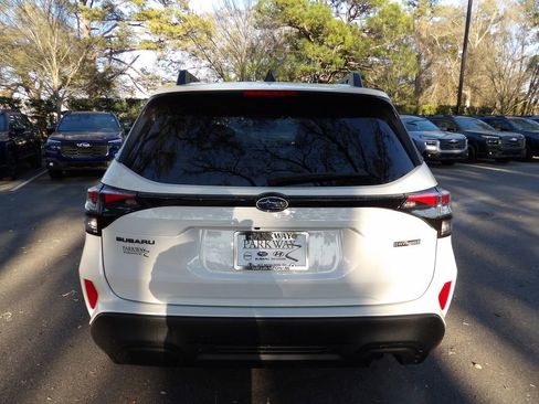 New 2026 Subaru Forester Premium AWD/4WD image 7