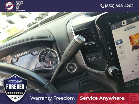 Used 2022 RAM 3500 Laramie AWD/4WD image 23