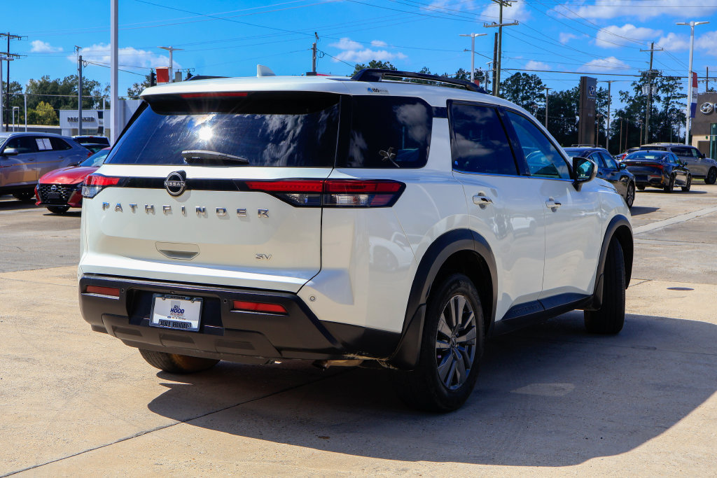 Used 2024 Nissan Pathfinder SV FWD image 22