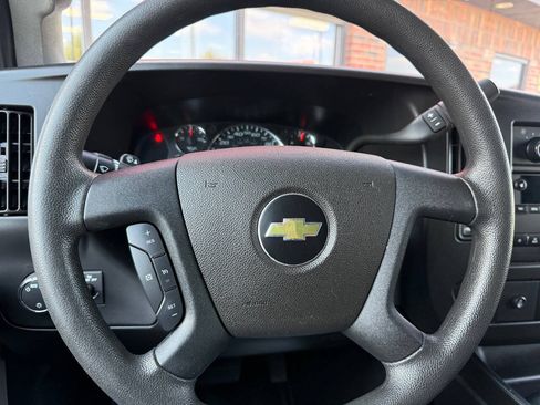 Used 2020 Chevrolet Express 2500 w/ Driver Convenience Package RWD image 12