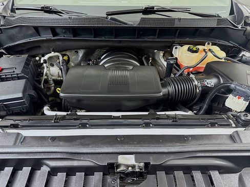 Used 2019 Chevrolet Silverado 1500 LT Trail Boss image 28