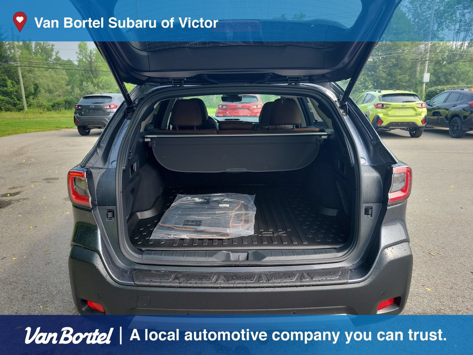 Used 2025 Subaru Outback Touring AWD/4WD image 23