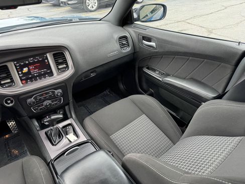 Used 2023 Dodge Charger R/T w/ Harman/Kardon Audio Group RWD image 36