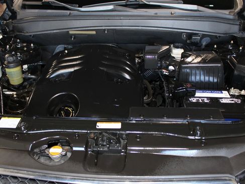 Used 2009 Hyundai Santa Fe SE w/ Premium Pkg 4 FWD image 33
