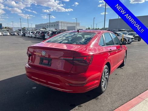Used 2020 Volkswagen Jetta SEL FWD image 5