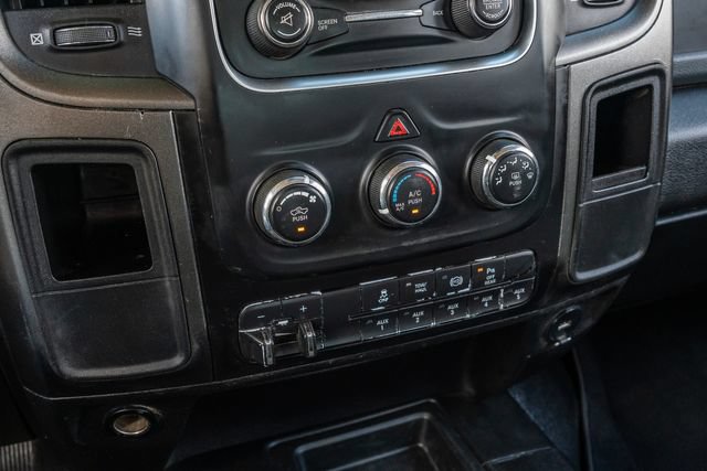 Used 2018 RAM 2500 Tradesman w/ Chrome Appearance Group AWD/4WD image 29