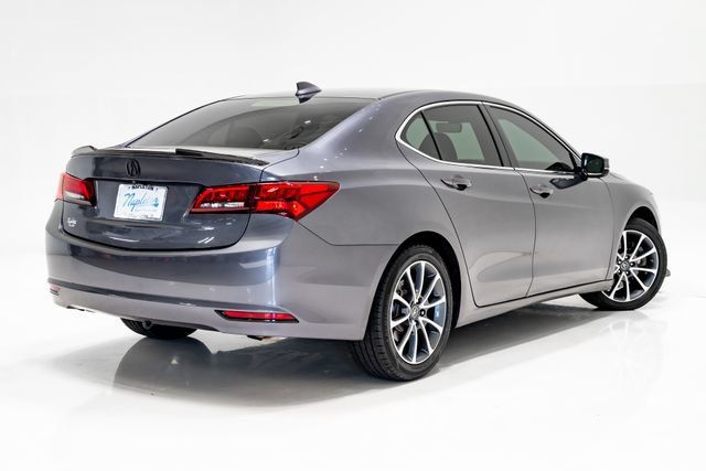 Used 2017 Acura TLX w/ Technology Package FWD image 33