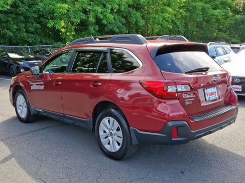 Used 2019 Subaru Outback 2.5i Premium w/ Popular Package #2 AWD/4WD image 4