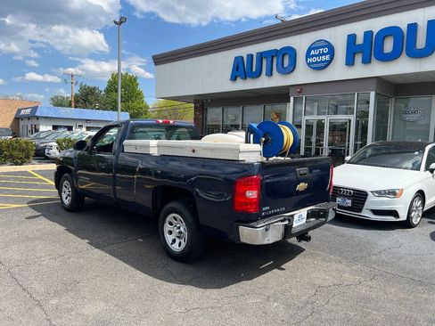 Used 2011 Chevrolet Silverado 1500 W/T RWD image 11
