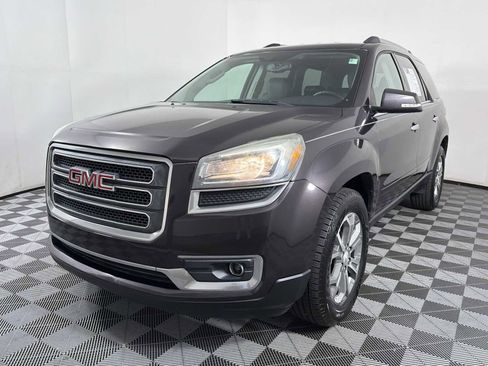 Used 2015 GMC Acadia SLT image 3