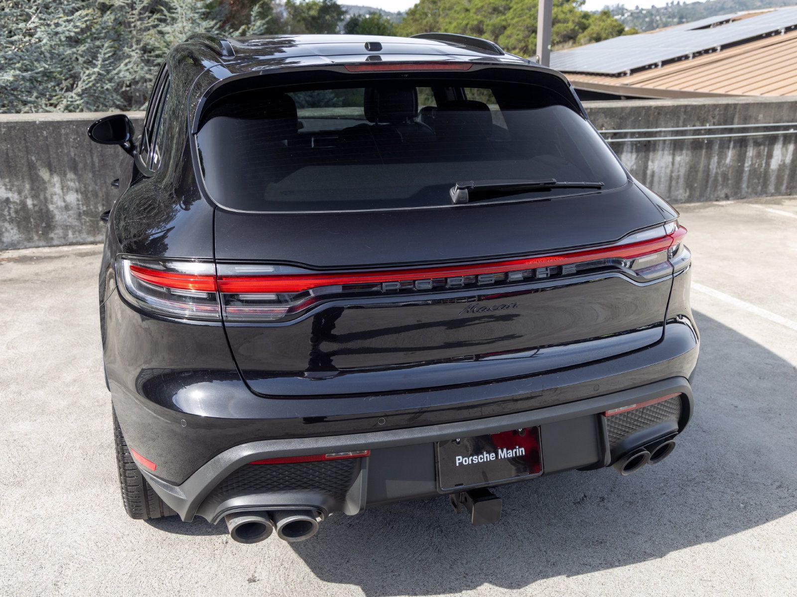 Used 2023 Porsche Macan AWD/4WD image 21