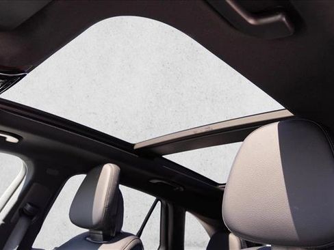 Certified 2026 Mercedes-Benz GLC 300 4MATIC image 13