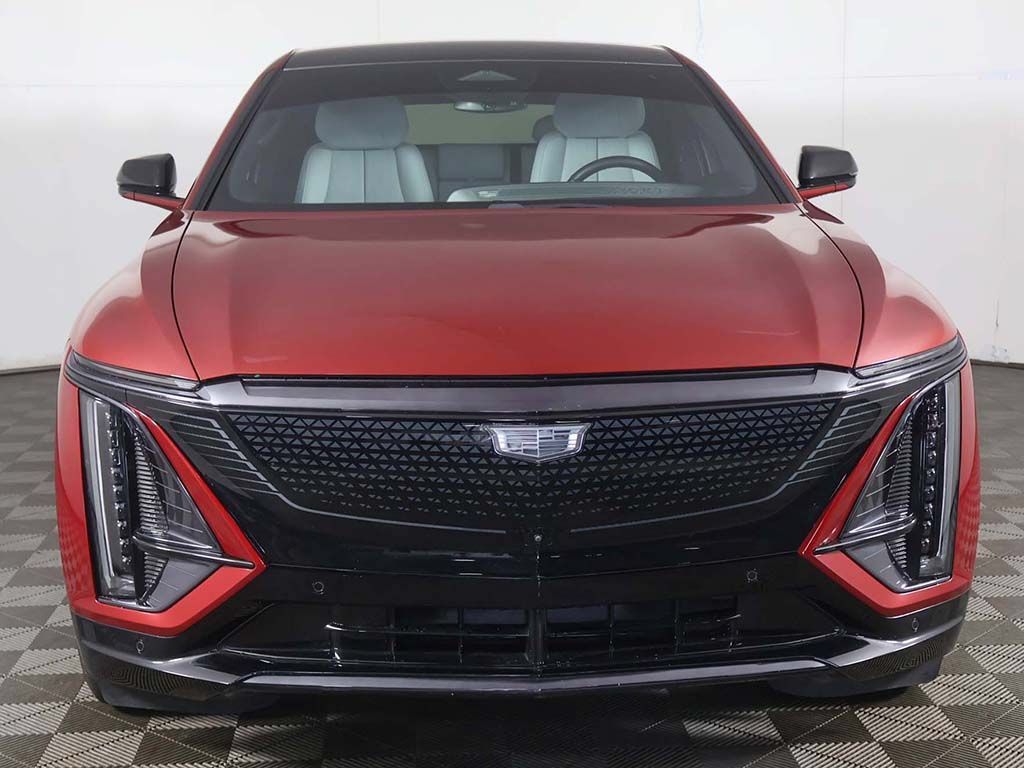 Used 2024 Cadillac Lyriq Sport RWD image 13