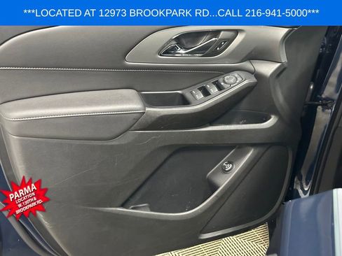 Certified 2023 Chevrolet Traverse LT image 7