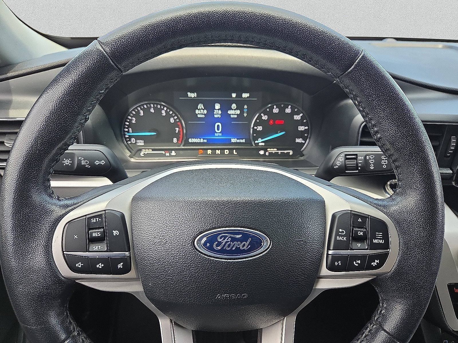 Used 2022 Ford Explorer XLT w/ Equipment Group 202A AWD/4WD image 24