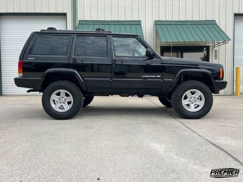 Used 2001 Jeep Cherokee Limited AWD/4WD image 6