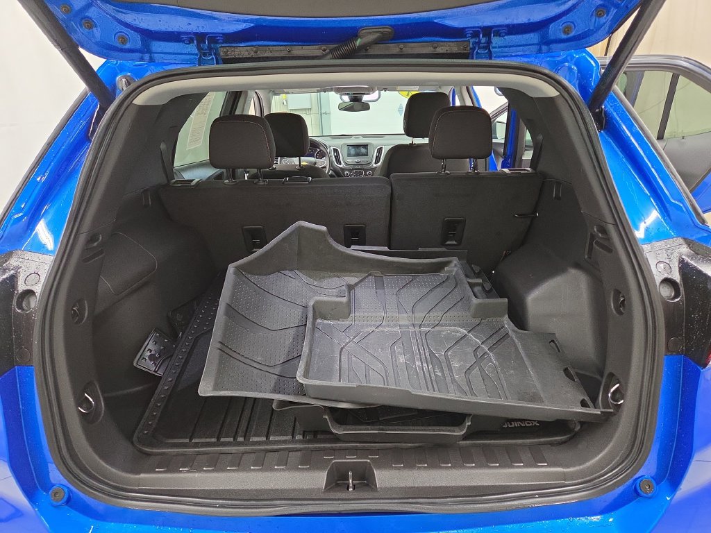 Used 2024 Chevrolet Equinox LT w/ LPO, Floor Liner Package AWD/4WD image 9