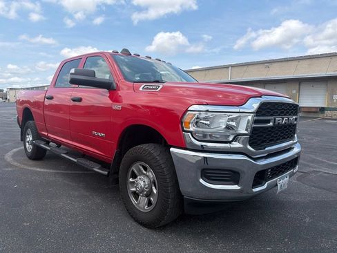 Used 2020 RAM 2500 Tradesman AWD/4WD image 3