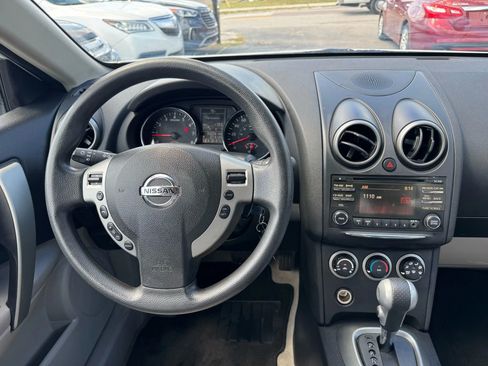 Used 2012 Nissan Rogue SV image 12