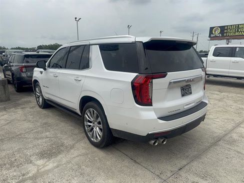 Used 2024 GMC Yukon Denali w/ Denali Reserve Package RWD image 6