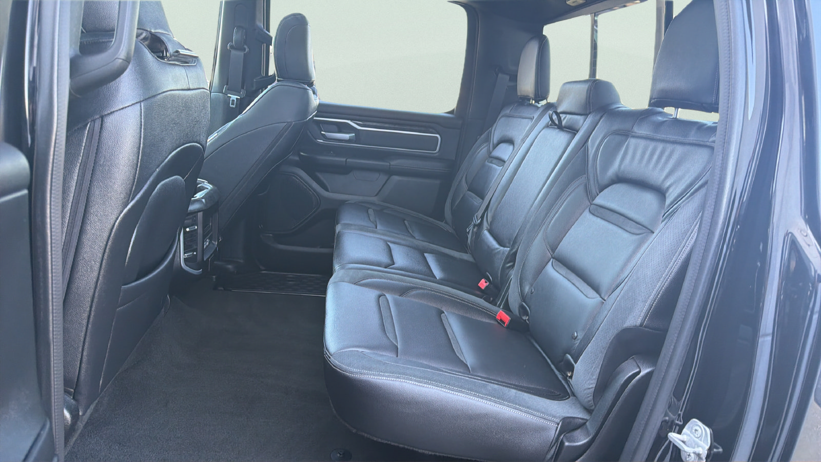Used 2023 RAM 1500 Big Horn AWD/4WD image 25