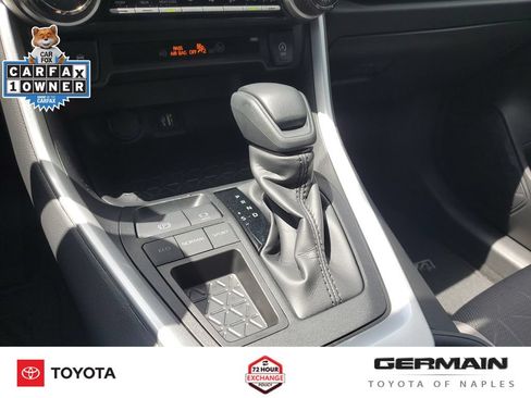 Used 2025 Toyota RAV4 XLE w/ Convenience Package FWD image 27