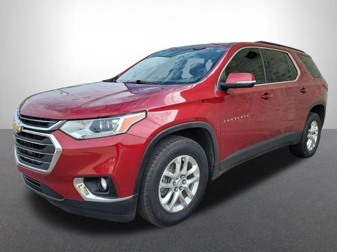 Used 2021 Chevrolet Traverse LT FWD image 1