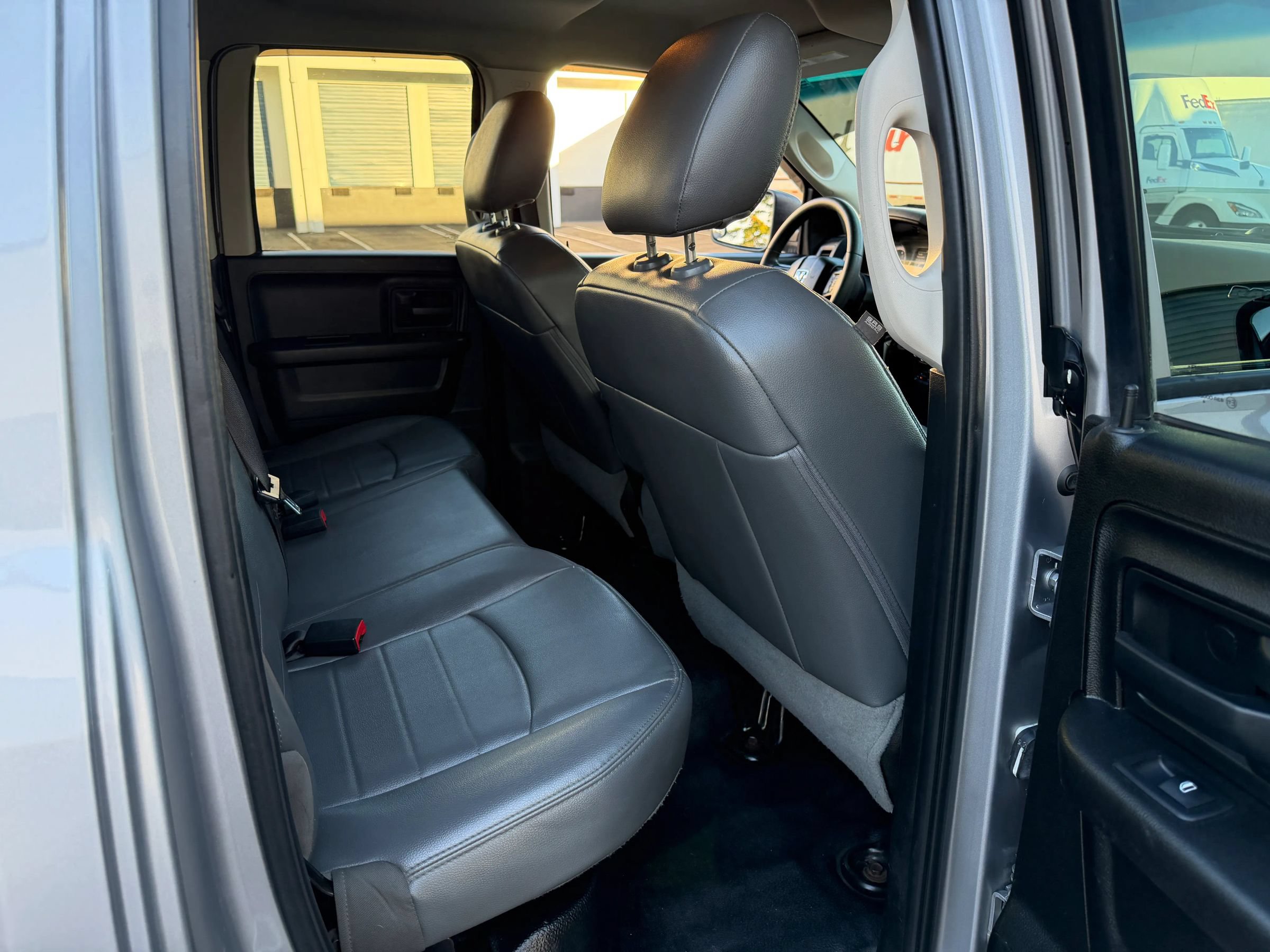 Used 2019 RAM 1500 ST AWD/4WD image 16