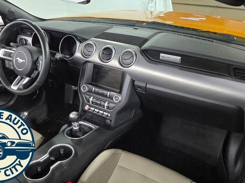 Used 2019 Ford Mustang Premium w/ Ford Safe & Smart Package RWD image 30