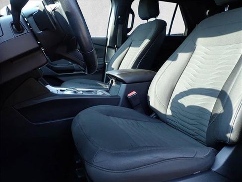 Used 2020 Ford Explorer XLT AWD/4WD image 11