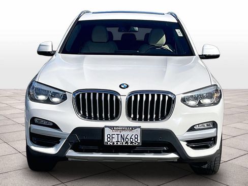 Used 2018 BMW X3 xDrive30i image 3